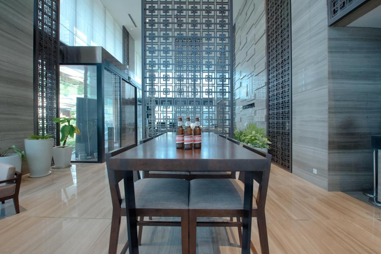 Granferte Phnom Penh Hotel מראה חיצוני תמונה