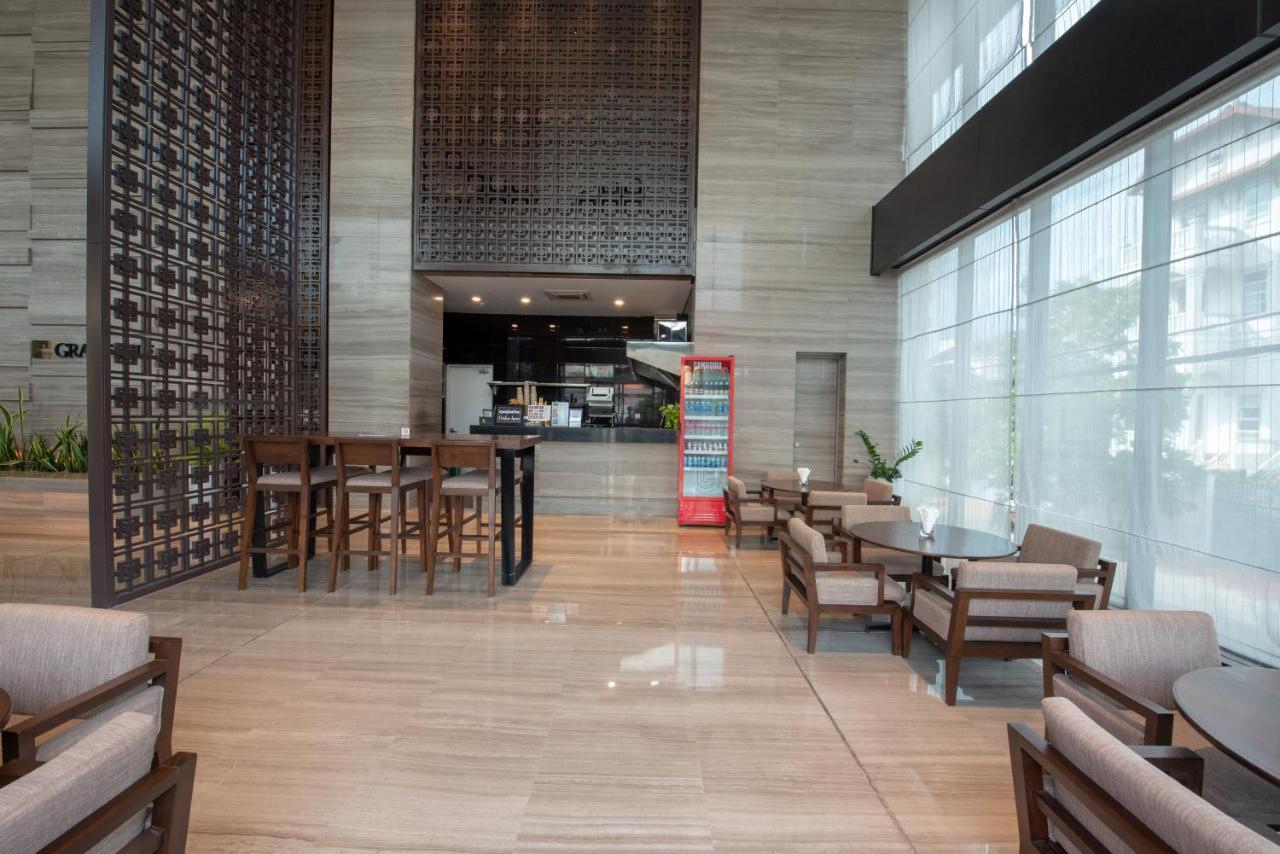 Granferte Phnom Penh Hotel מראה חיצוני תמונה